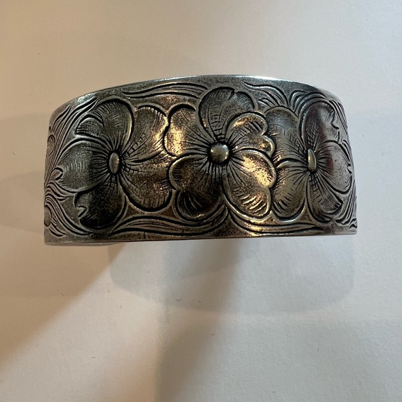 Salisbury Pewter July Cuff Bracelet main image 5